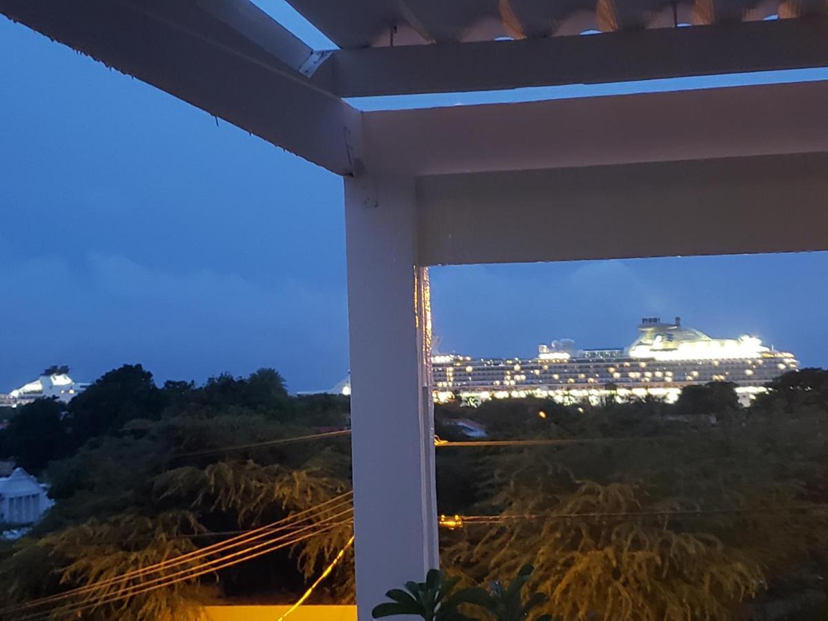 Mustique Suites Curacao Willemstad Esterno foto