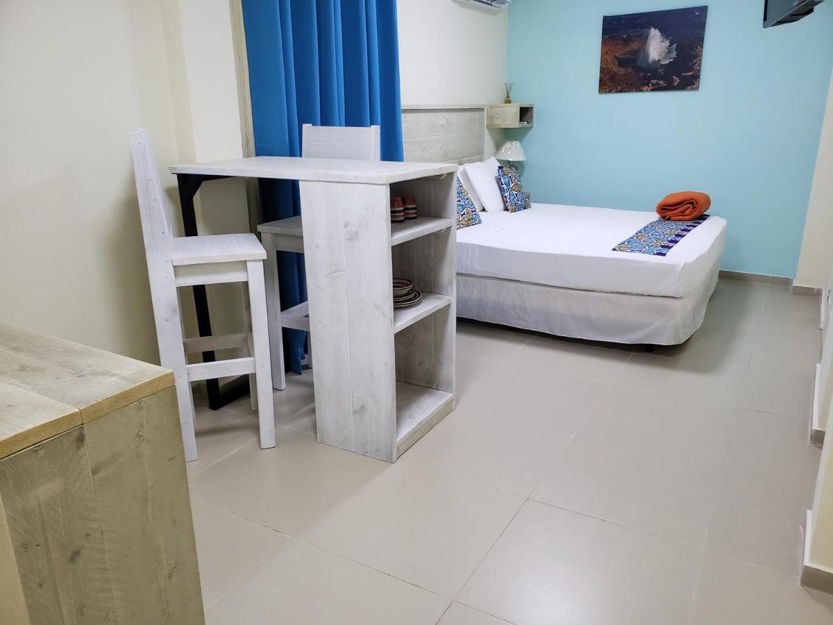 Mustique Suites Curacao Willemstad Esterno foto