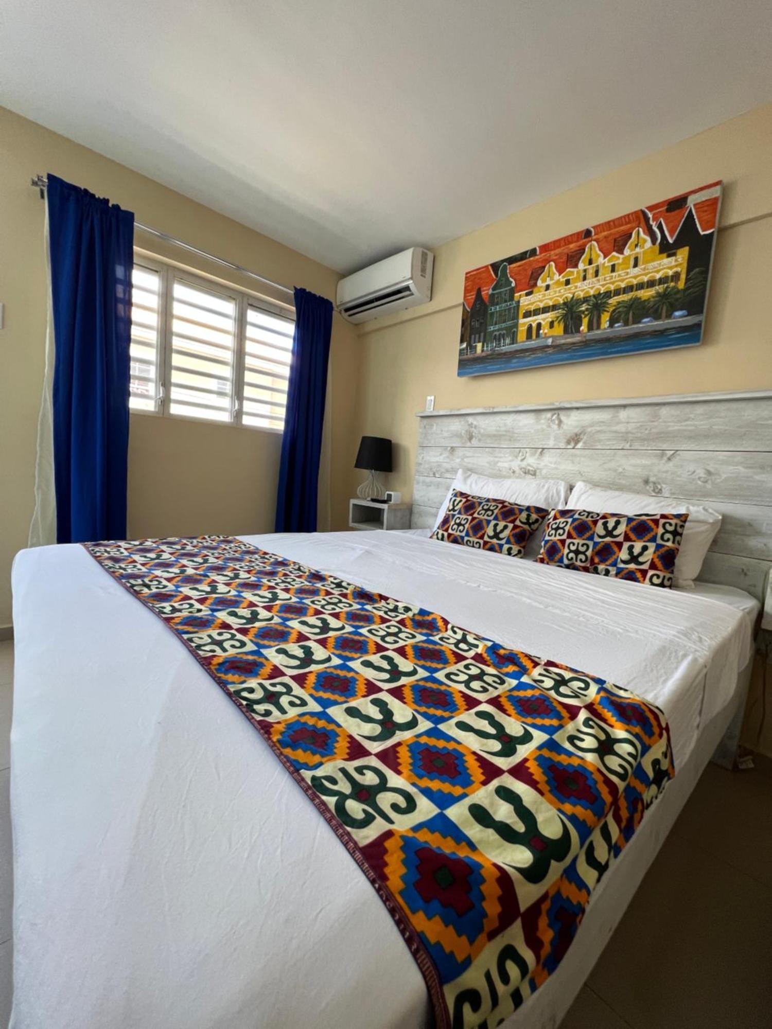 Mustique Suites Curacao Willemstad Esterno foto