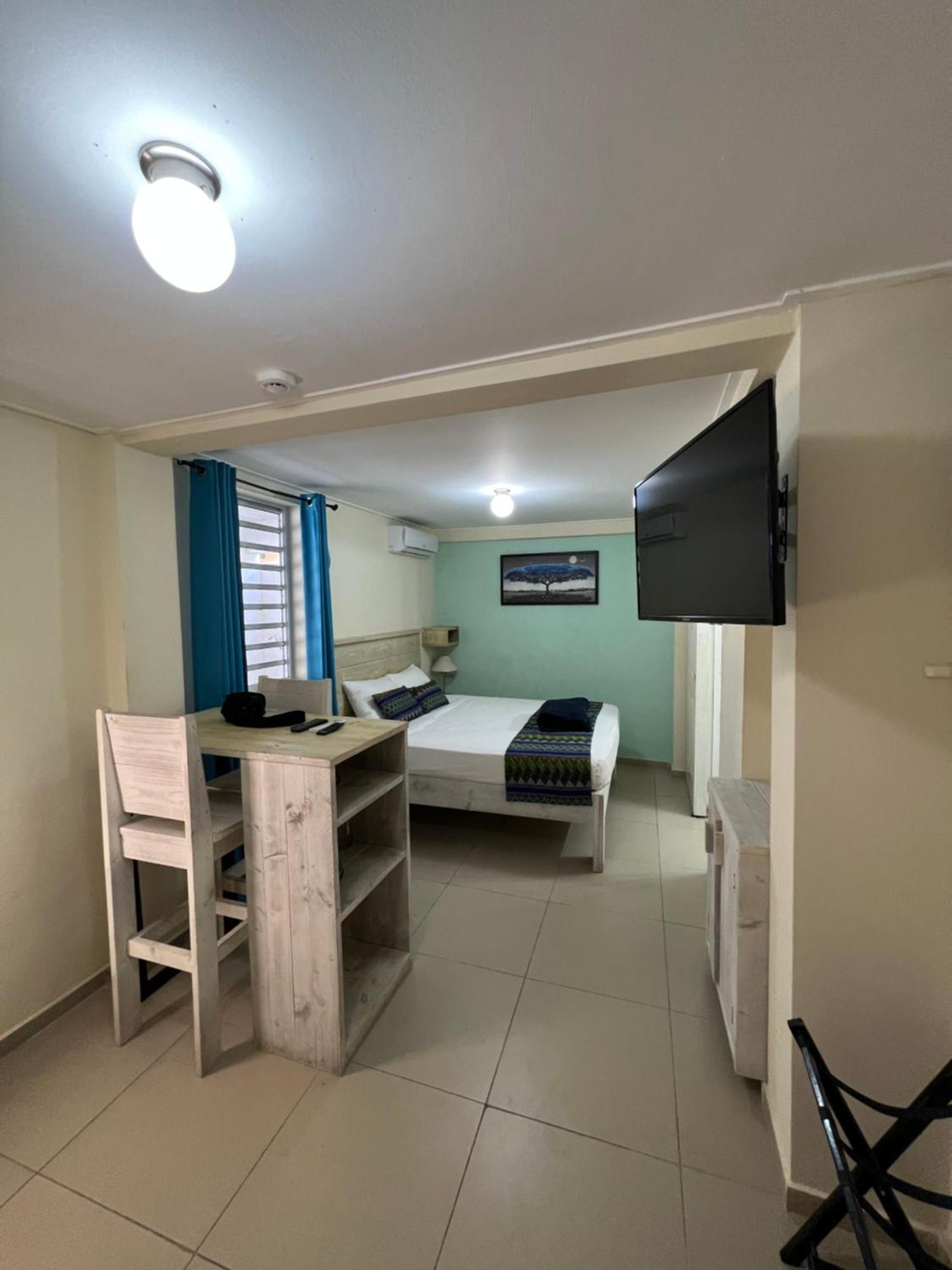 Mustique Suites Curacao Willemstad Esterno foto
